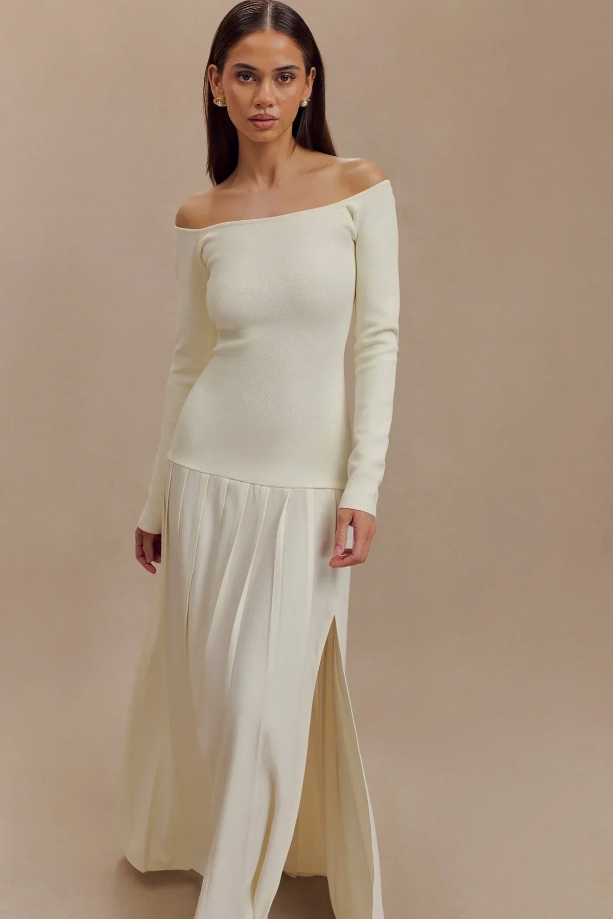 Liselotte Off-Shoulder Pleated Maxi Dress